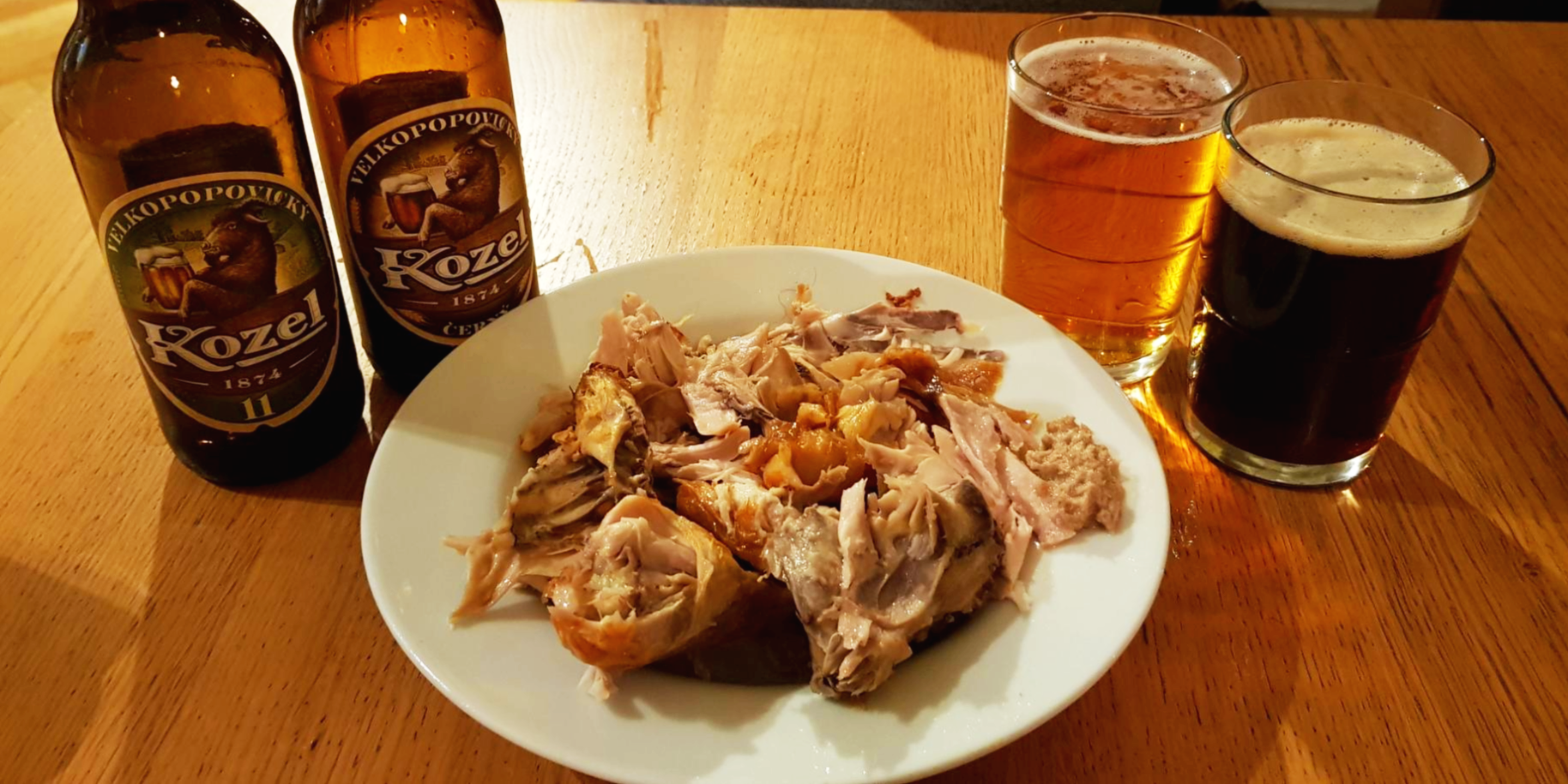 Kozel 맥주와 로스트치킨