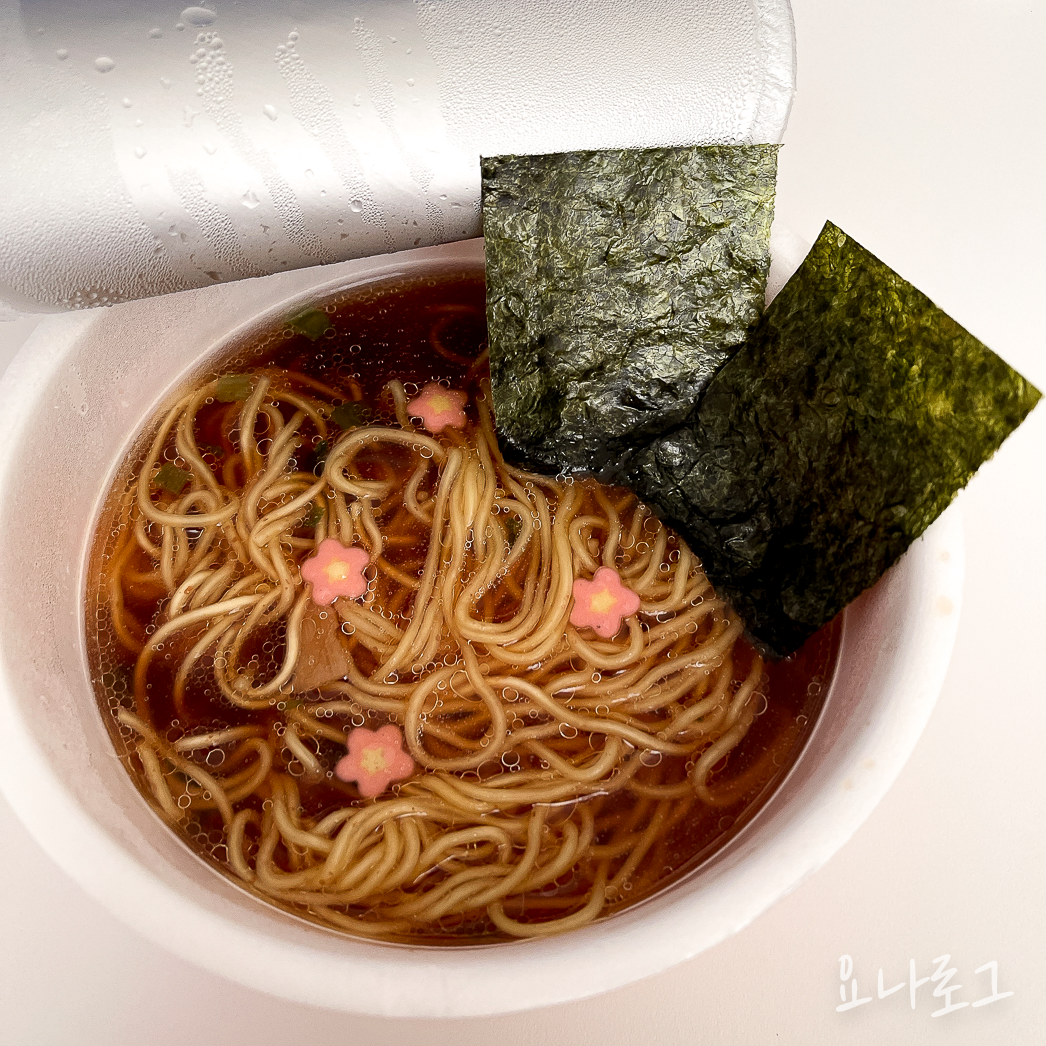 일본편의점 일본여행 일본쇼핑 일본쇼핑리스트 일본돈키호테 일본편의점추천 일본간식 일본편의점추천 일본돈키호테추천 일본컵라면 일본컵라면추천 일본라멘 멘쇼쿠닌 쇼유라멘 토리가라쇼유