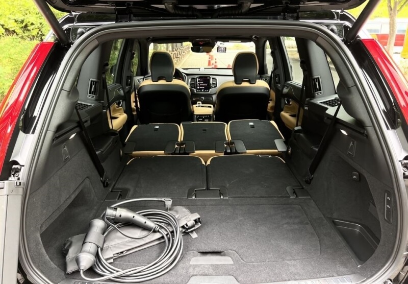 XC90-트렁크공간