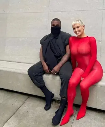 비앙카 센소리 칸예 웨스트