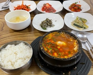 충남순두부찌개