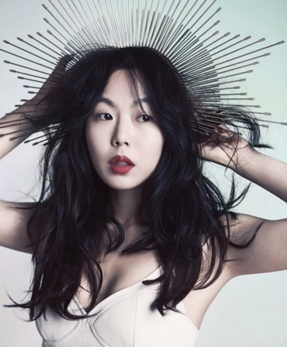 김민희 화보 몸매2