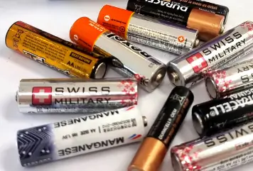 보조배터리 종류-알칼라인 건전지