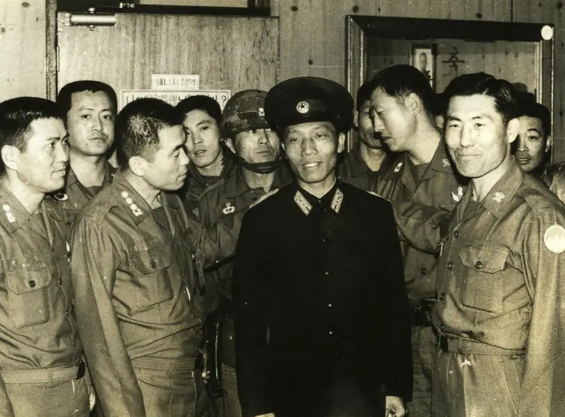 신중철