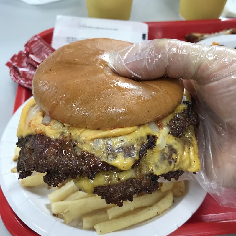 더블 치즈버거 (DOUBLE CHEESE BURGER)