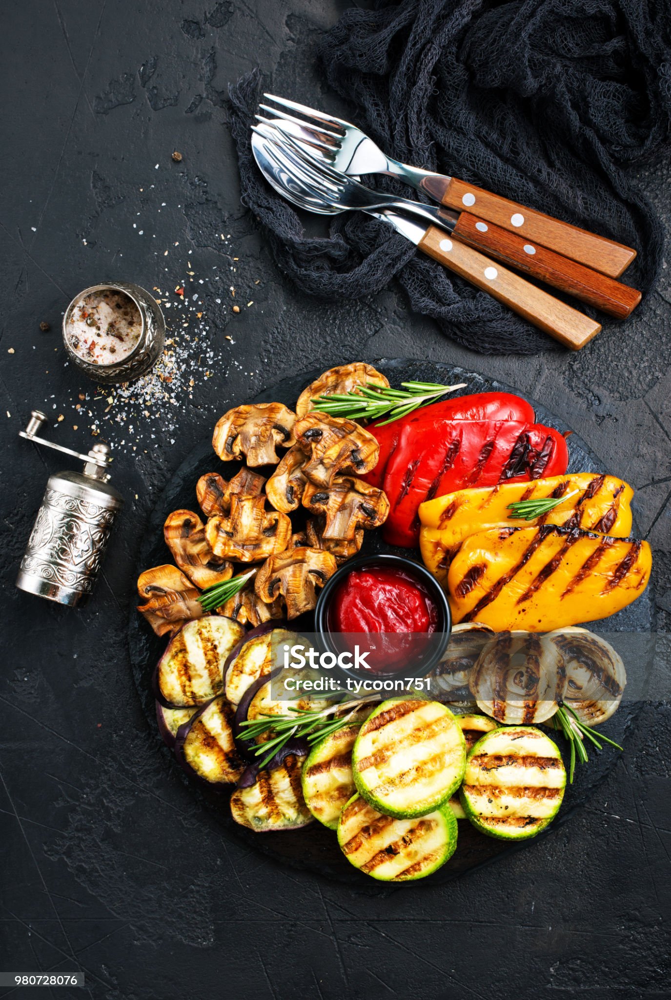 구운 채소 관련 사진