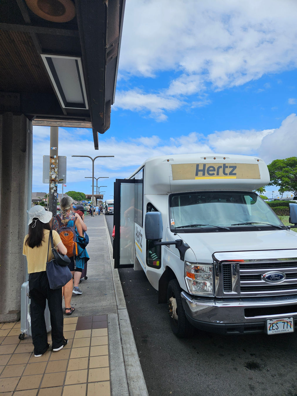 하와이 허츠 렌트 및 반납 셔틀버스