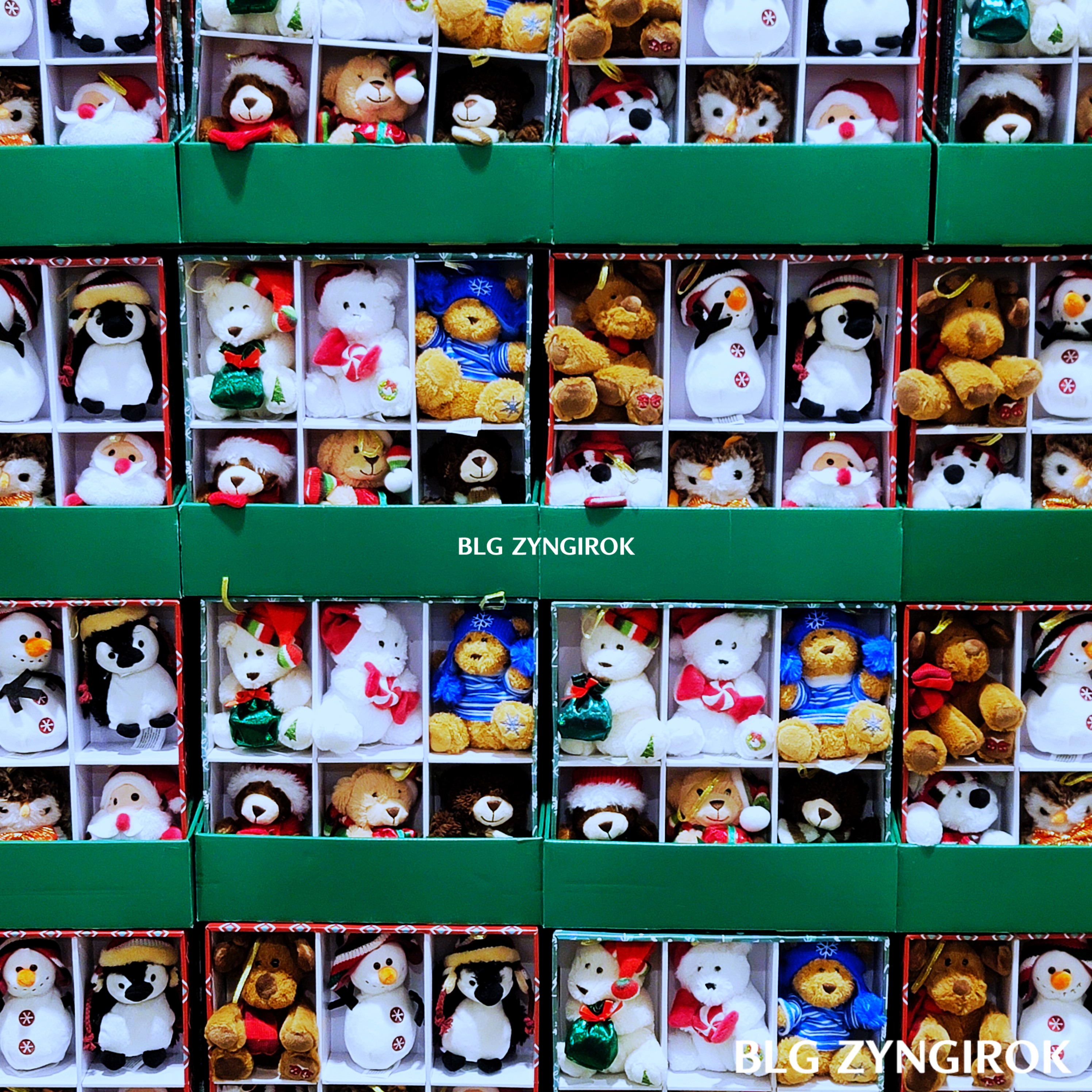 크리스마스-봉제인형-오너먼트-모습이다.