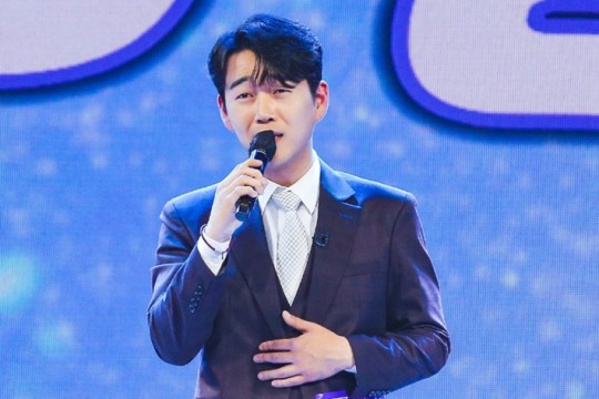 황영웅