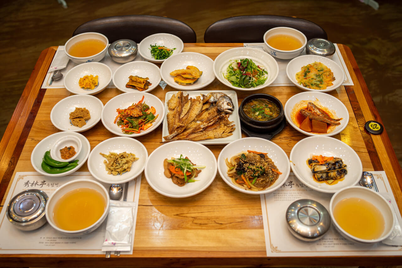 토밥즈 토요일은 밥이 좋아 보리굴비 정식 천안 맛집
