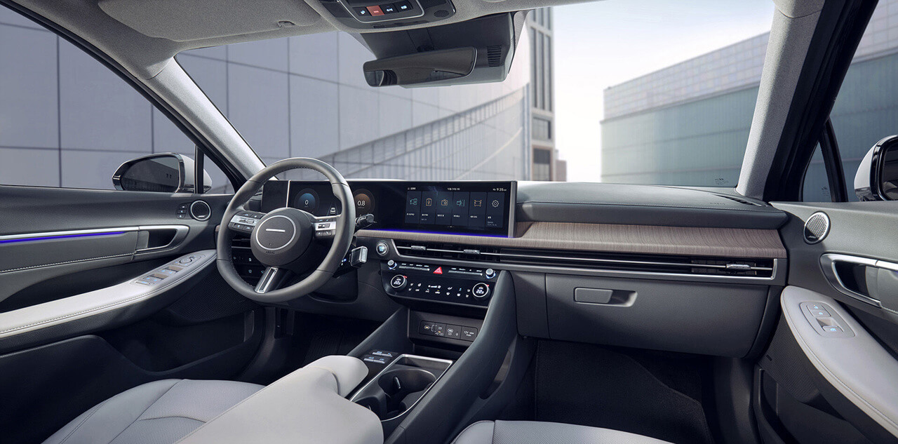 쏘나타 하이브리드 인테리어