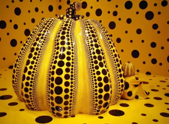 쿠사마 야요이 대표작-호박(Pumpkin)