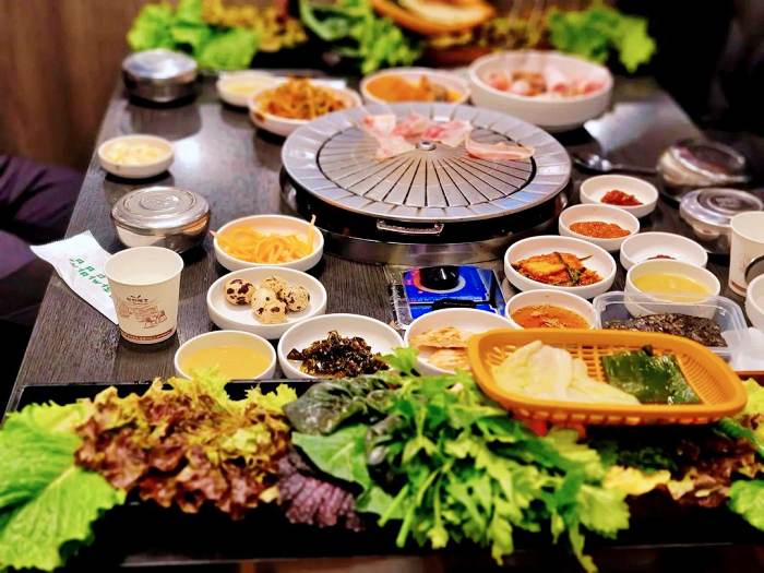 식객 허영만 백반기행 강남 신사 논현 우삼겹 쌈밥 맛집