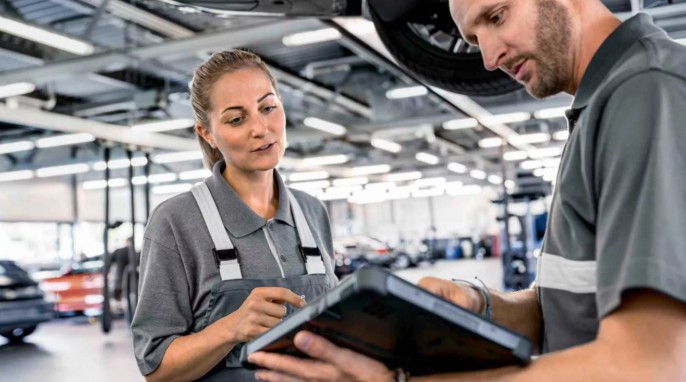 BMW 서비스센터 직원 연봉 완벽 분석 신입부터 경력까지 관련 사진