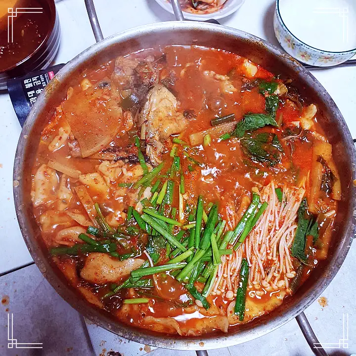 트렌드스페셜 대전 괴정동 감칠맛과 부드러운 식감이 일품인 추어탕 맛집