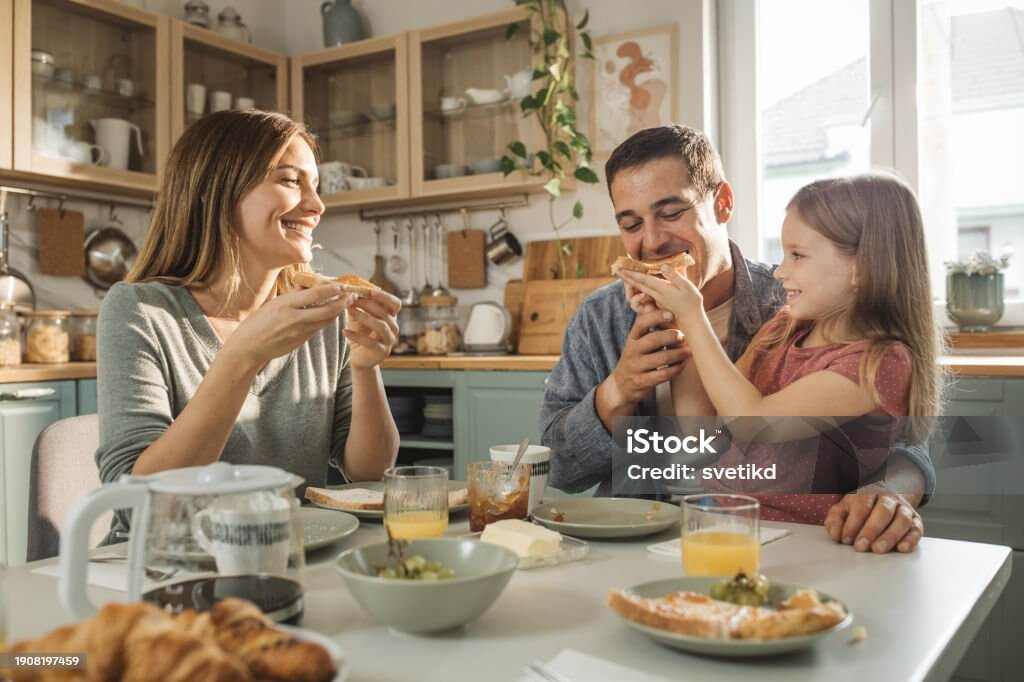 건강한 아침 식사의 중요성과 추천 메뉴
