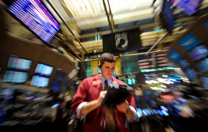 [속보] 뉴욕증시 돌연 급락 "트럼프 관세 2차 충격" &hellip; 애플 테슬라 아이온큐 비트코인 휘청