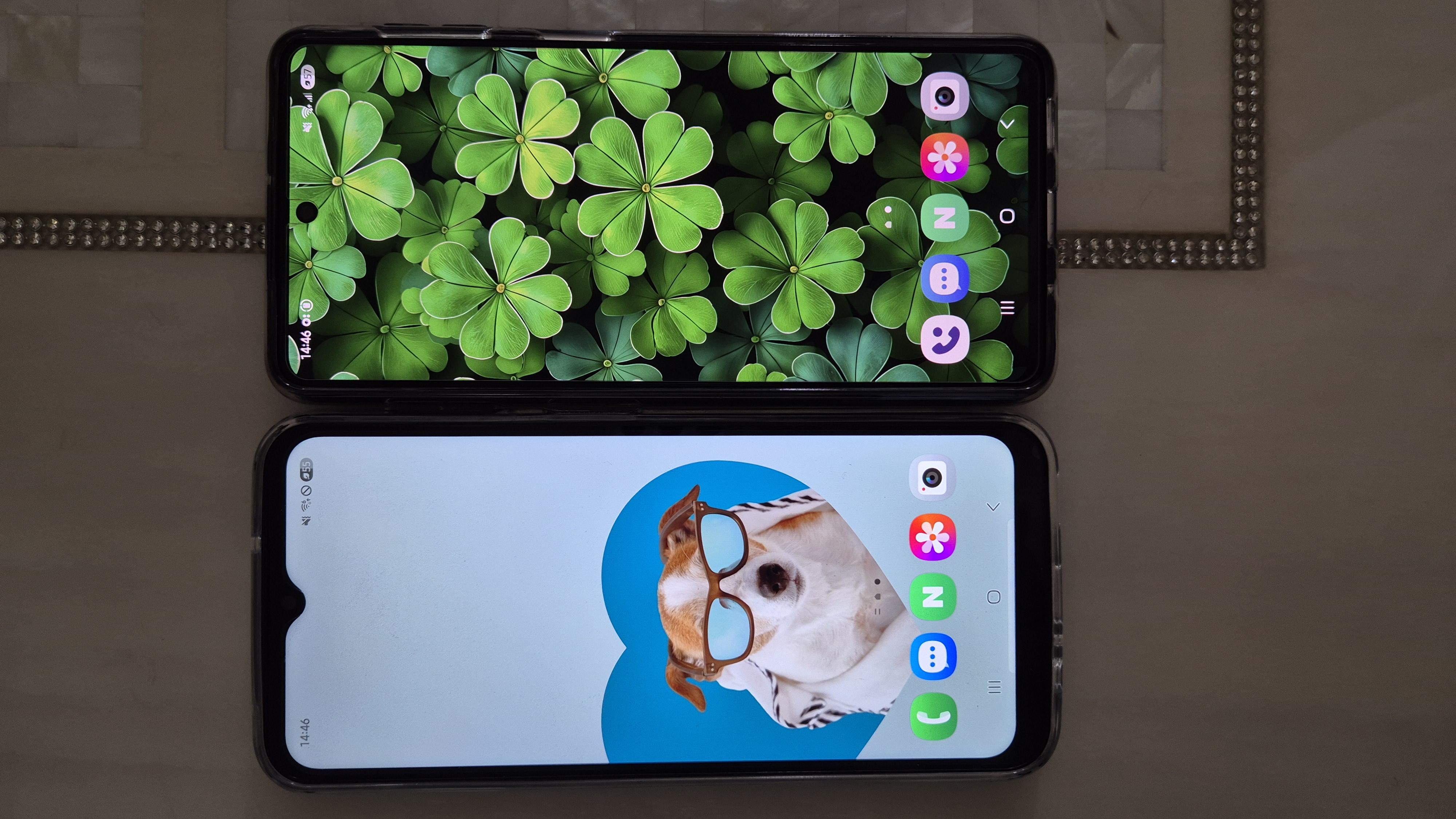 갤럭시 점프3vs 퀀텀3 베젤 비교