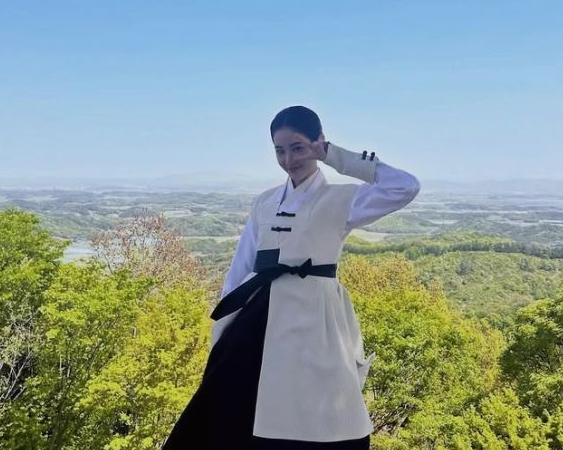 홍수주 이강에는 달이 흐른다 등장인물