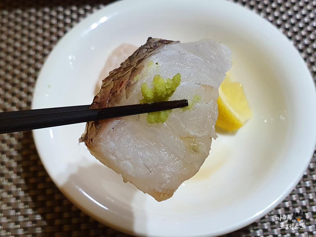 스시도우 사시미