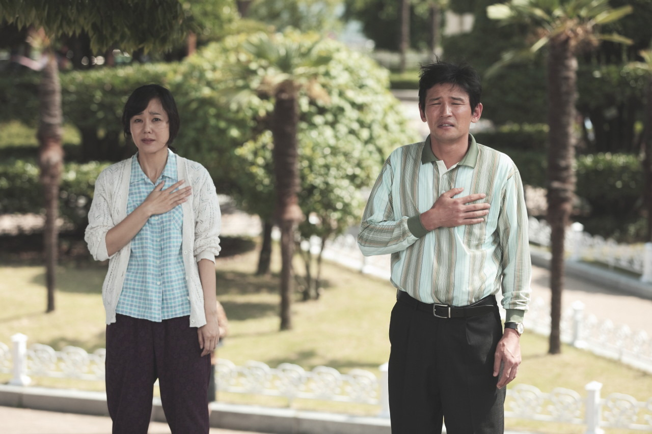 아버지의 삶, 세대의 눈물, 희생의 진심을 담은 영화 "국제시장"