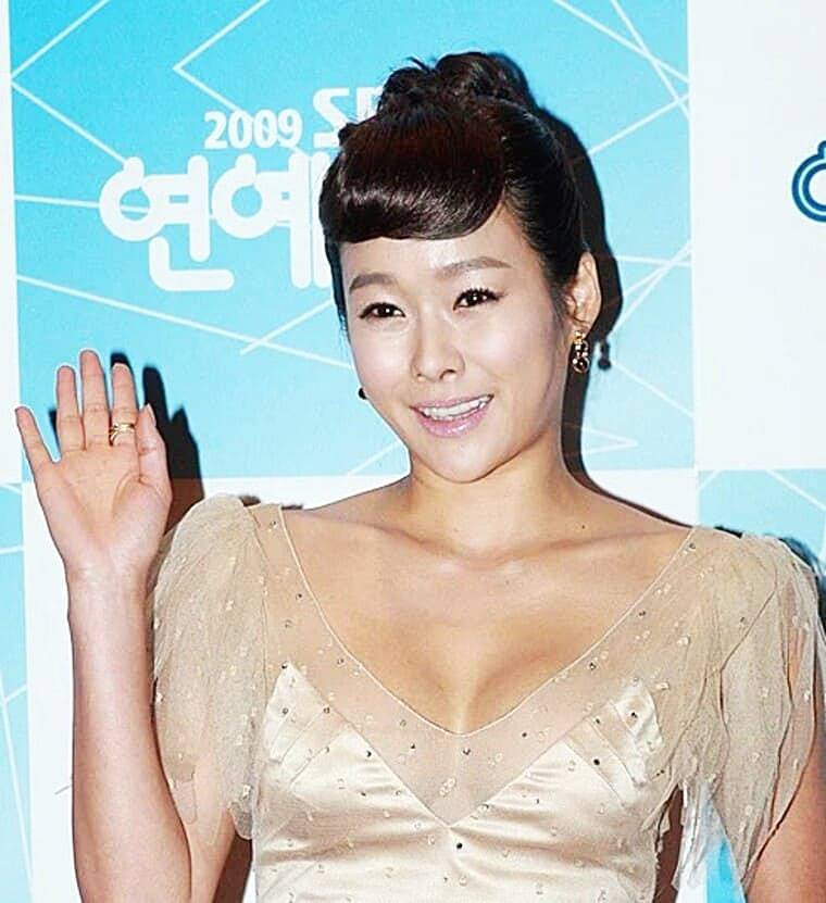 현영 쇼핑몰 사은품 논란