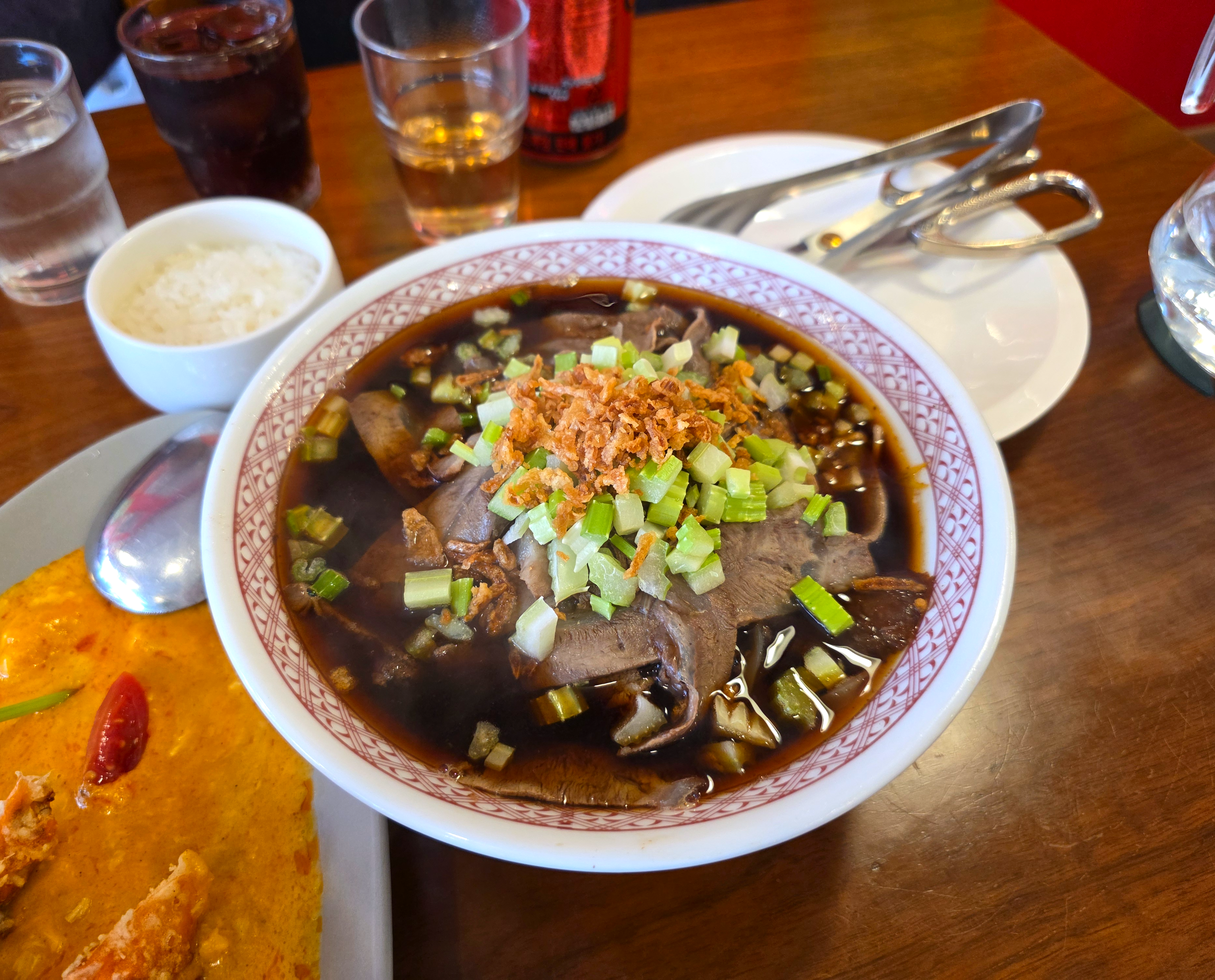 쌍문동태국음식점완니