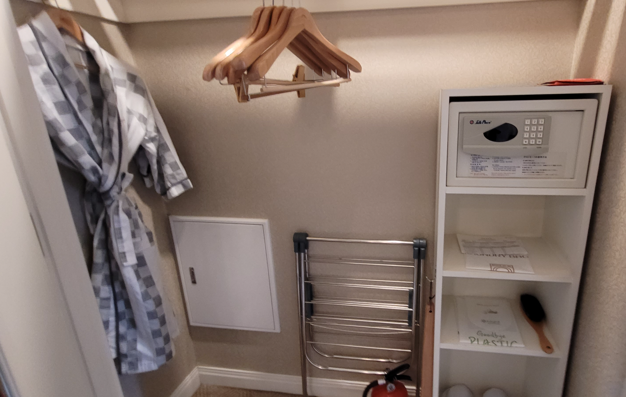 옷장, 미니건조대, 가운, 금고 있음