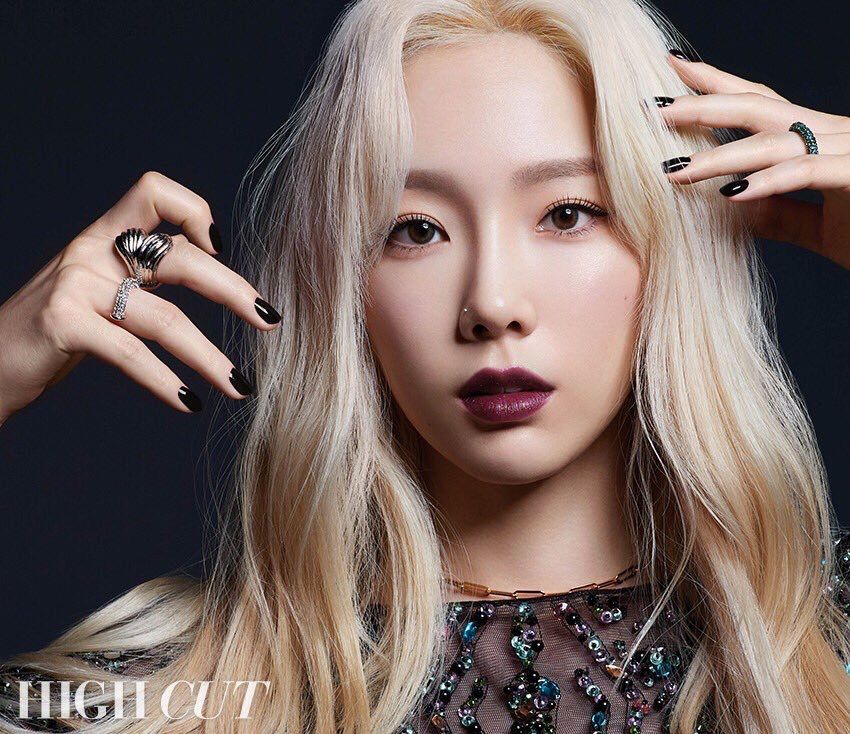 태연 잡지 CF 화보 사진 모음 태연 잡지 CF 화보 사진 모음