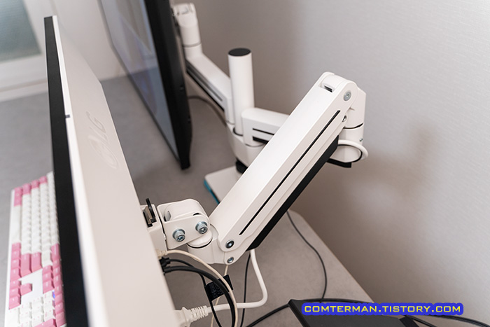 마운트뷰 MV-PM002 대형 듀얼 모니터암