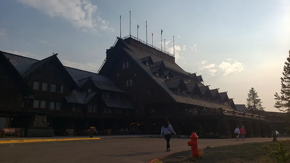 Old Faithful Inn