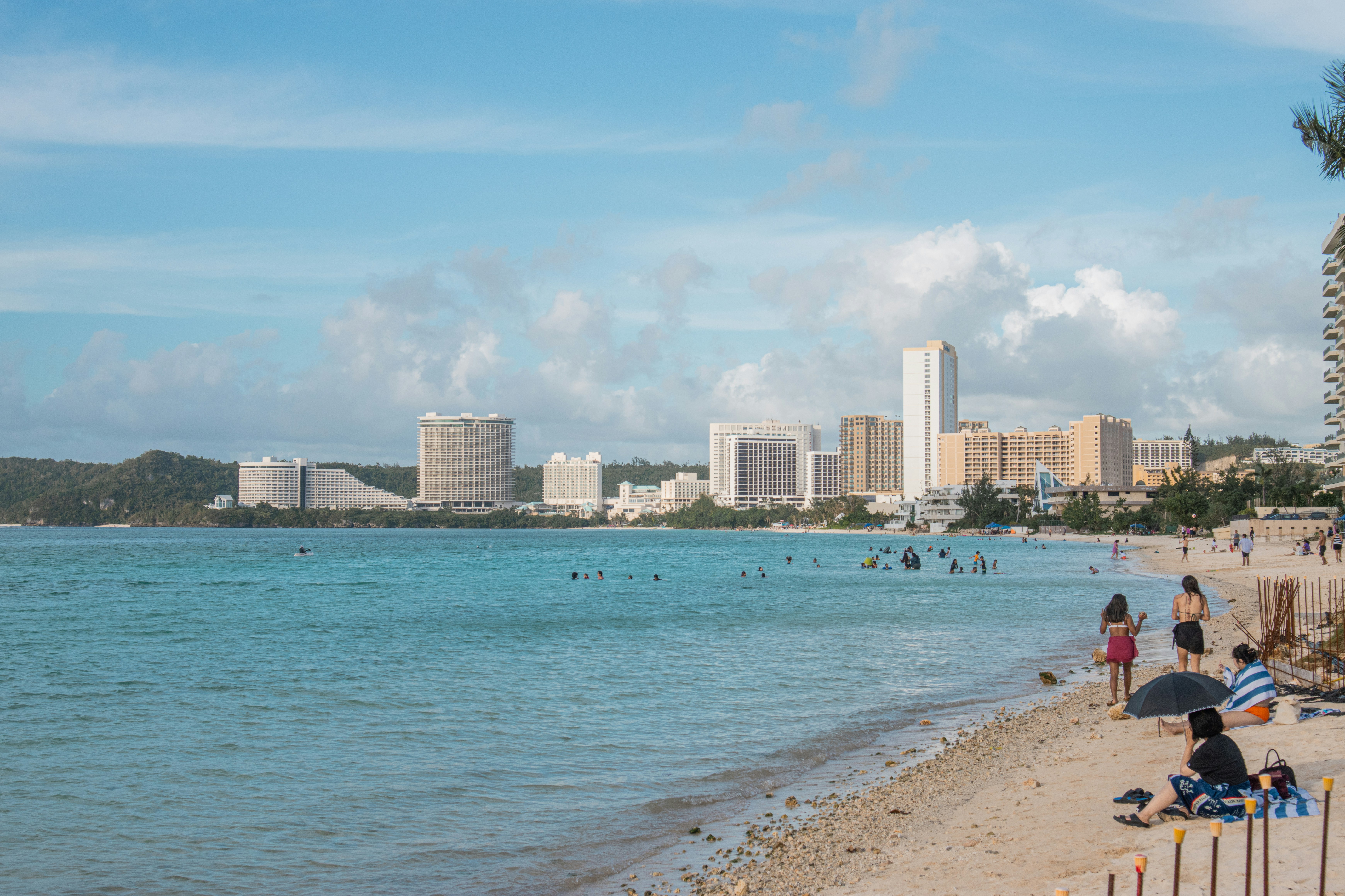 괌 여행경비 3박 4일 및 여행하기 좋은 계절 (+ 준비물 가볼 만한 곳)