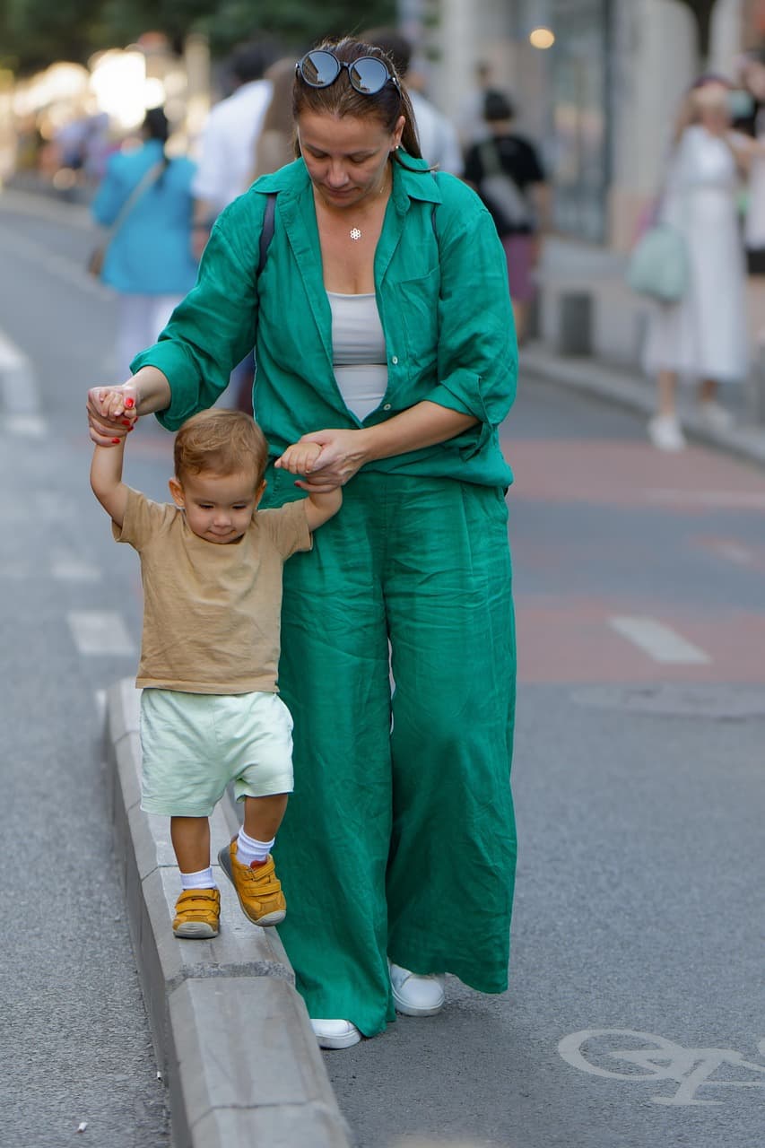 일상생활 교구의 단계별 활용법: 독립성과 집중력 발달을 위한 실천