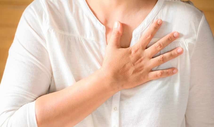 왼쪽 가슴 통증, 뻐근, 찌릿, 콕콕 심장 문제