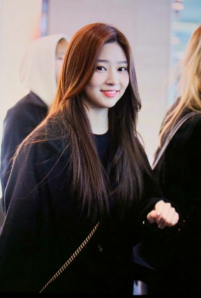 아이즈원 김민주 최애사진