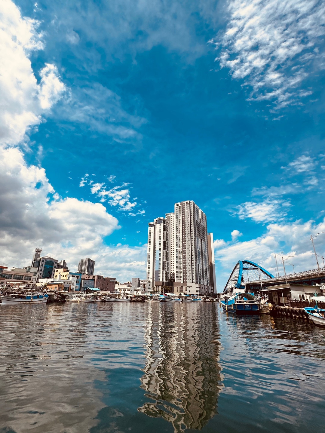 아바이-마을-갯배-선착장-배경이-멋집니다.