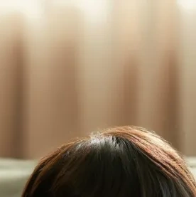 아이 스마트폰 중독 이미지