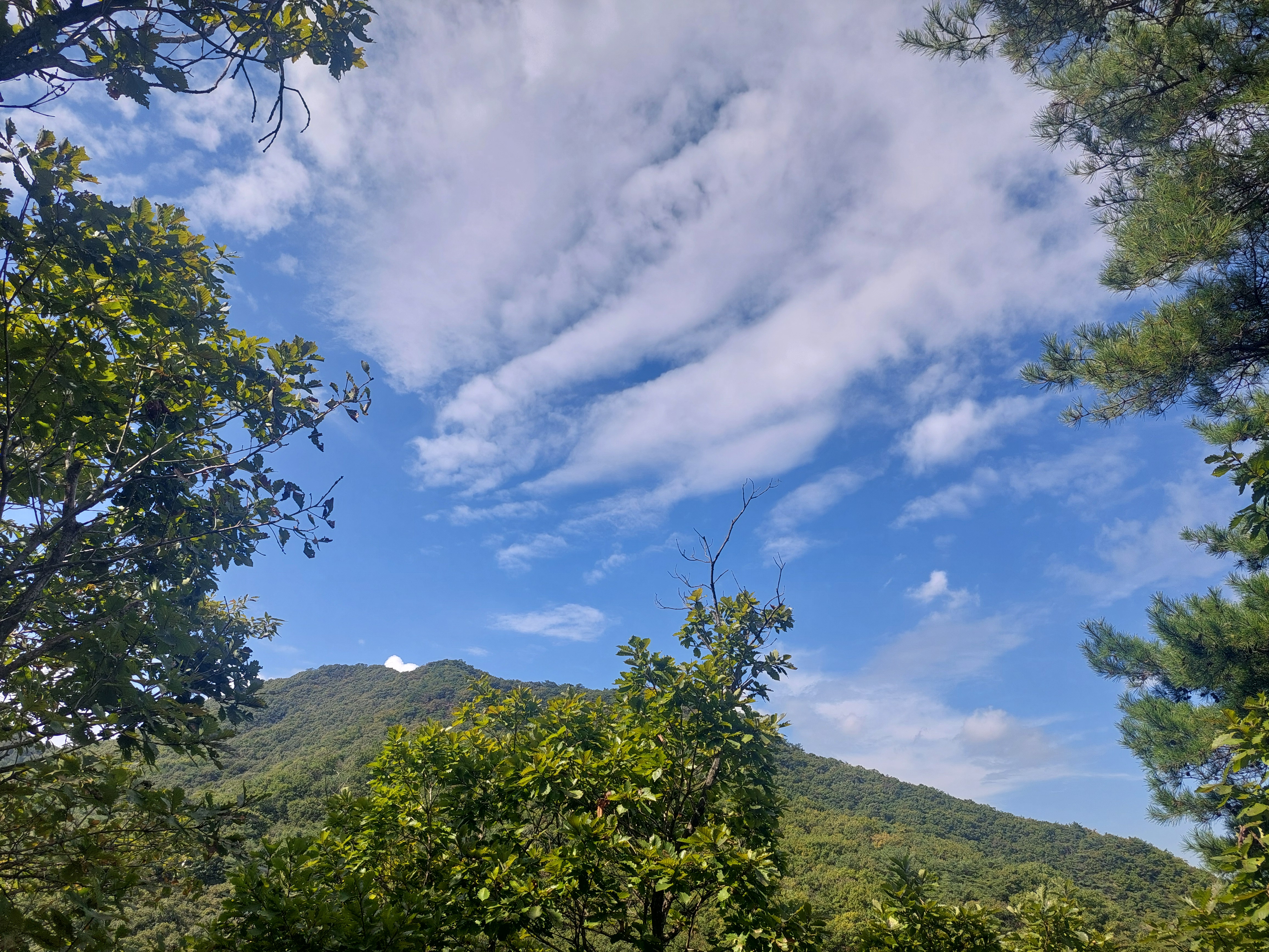 감악산