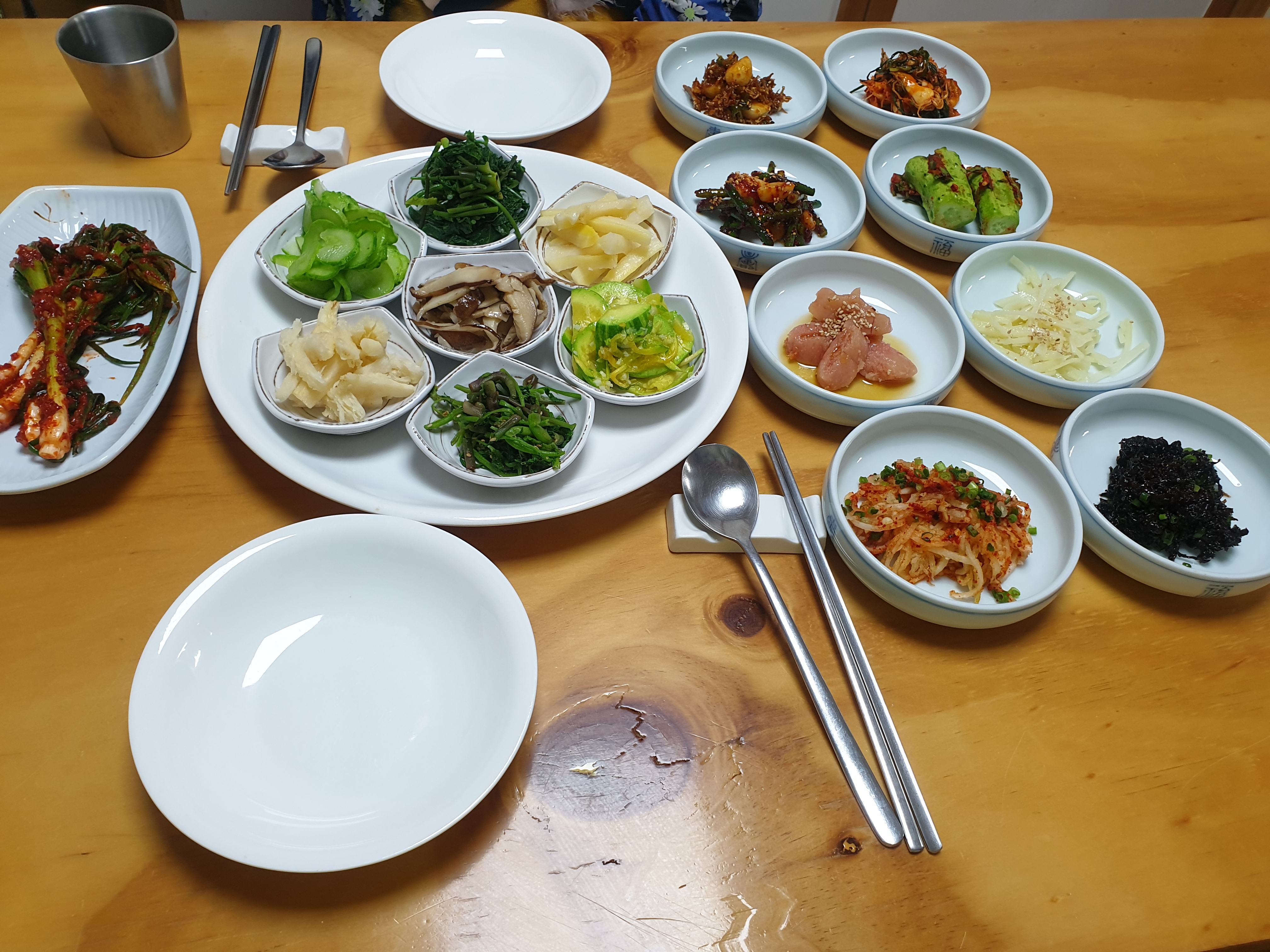 경복궁오감 밑반찬으로 나온 정갈한 나물들