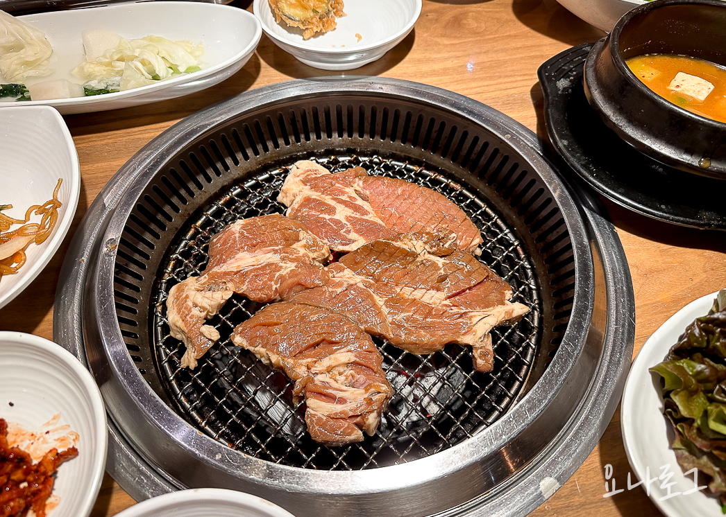 동탄 동탄맛집 기흥 기흥맛집 기흥고기 동탄고기 동탄갈비 기흥갈비 기흥고깃집 동탄고깃집 천지연 송도갈비 천지연갈비 동탄고기맛집 동탄천지연 동탄송도갈비 동탄돼지갈비 기흥돼지갈비 기흥천지연 기흥송도갈비 수원갈비 수원돼지갈비 수원천지연 수원송도갈비 수원맛집 수원고기 동탄데이트 수원데이트 기흥데이트 동탄외식 수원외식 기흥외식 회식장소추천