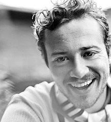 영화 콰이어트 플레이스 첫째 날의 출연진(등장인물) 조셉 퀸