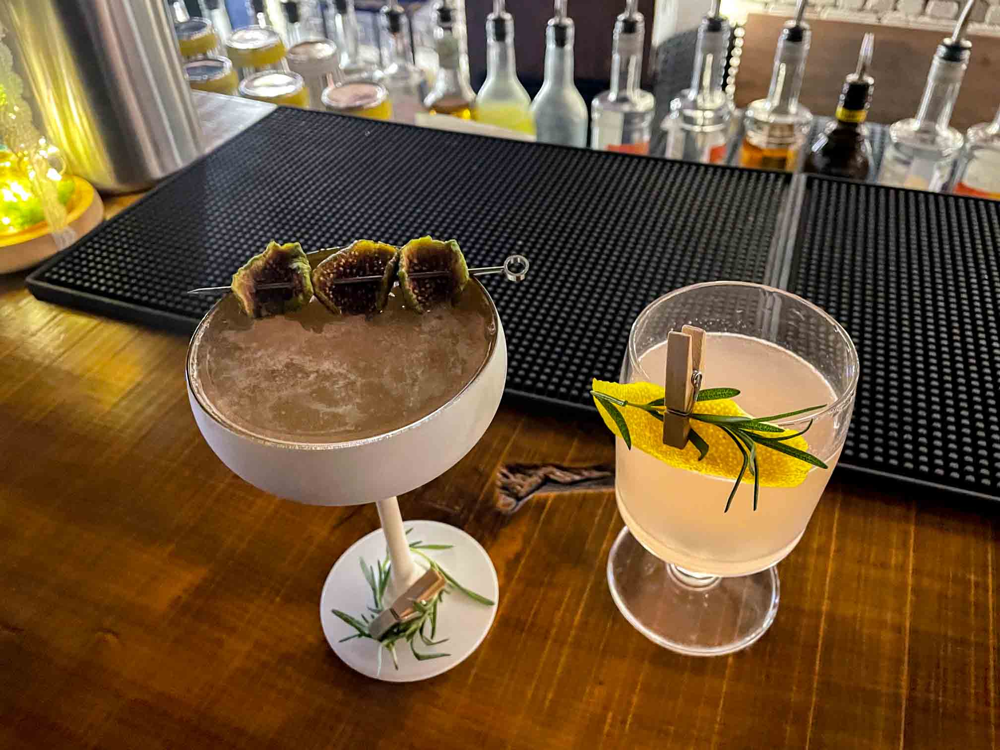 광주 동명동 칵테일 비비드