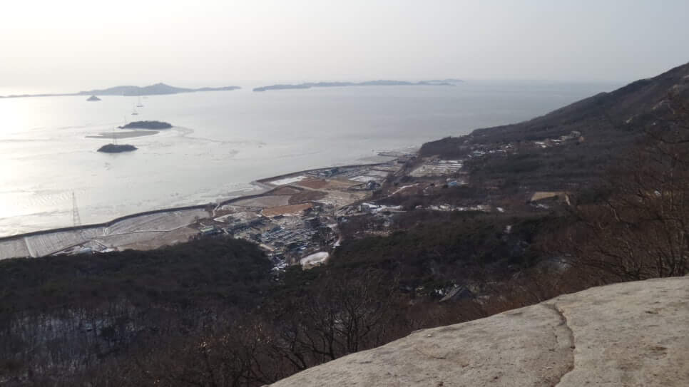 100대 명산 등산하기 열다섯번째 석모도 해명산 새벽 햇살이 가장 먼저 스며드는 산