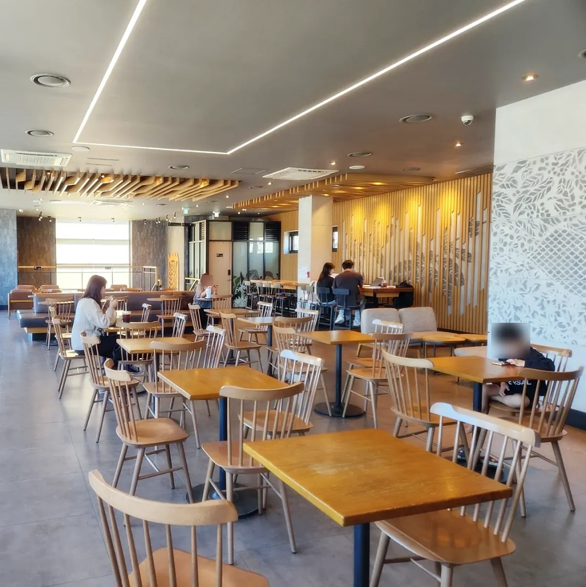 이천-스타벅스-사음점-2층