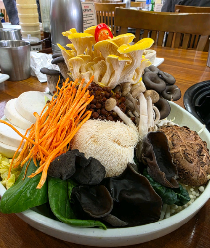 6시내고향 포천 버섯 한우 샤브샤브