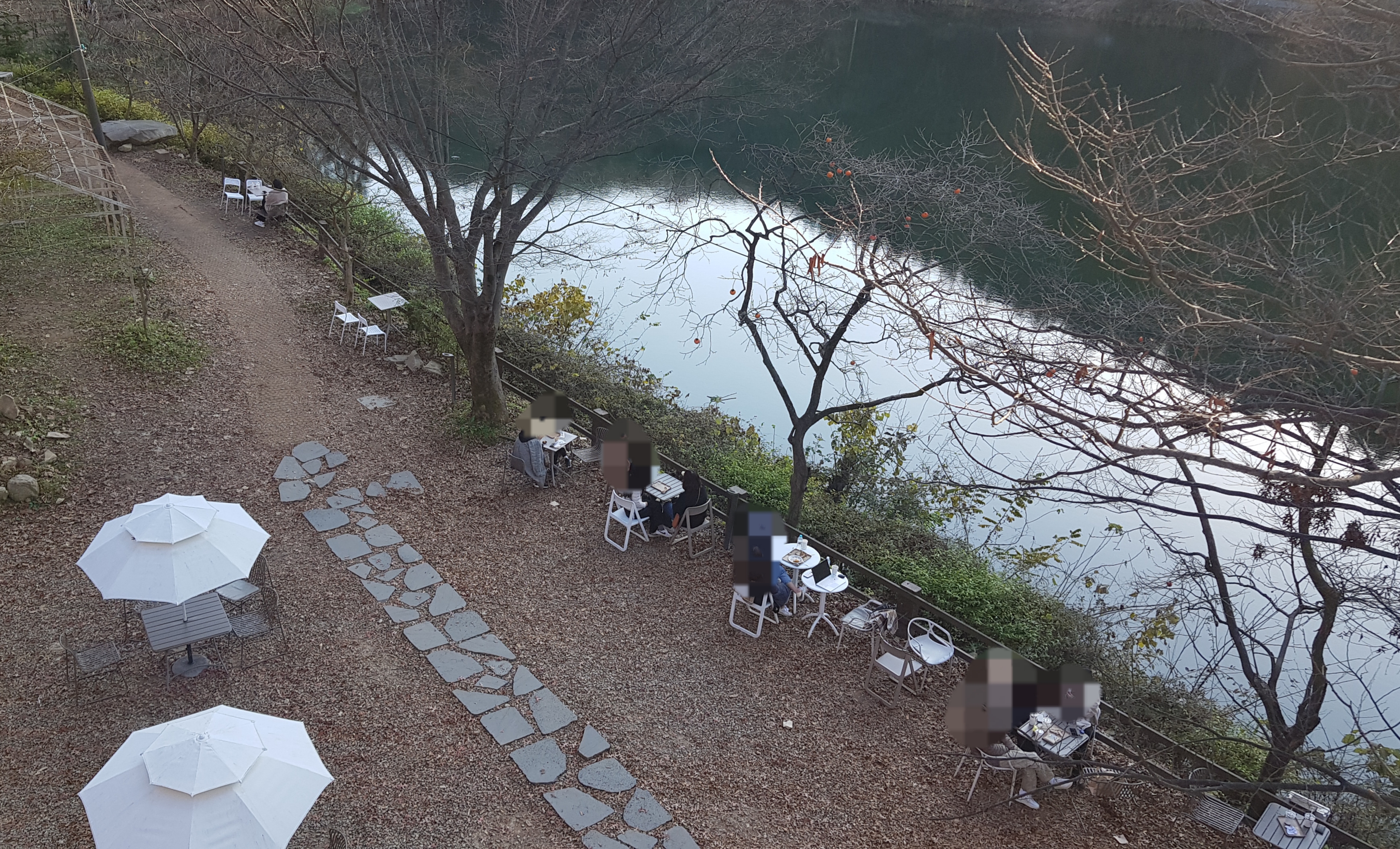 2층에서 내려다본 모습