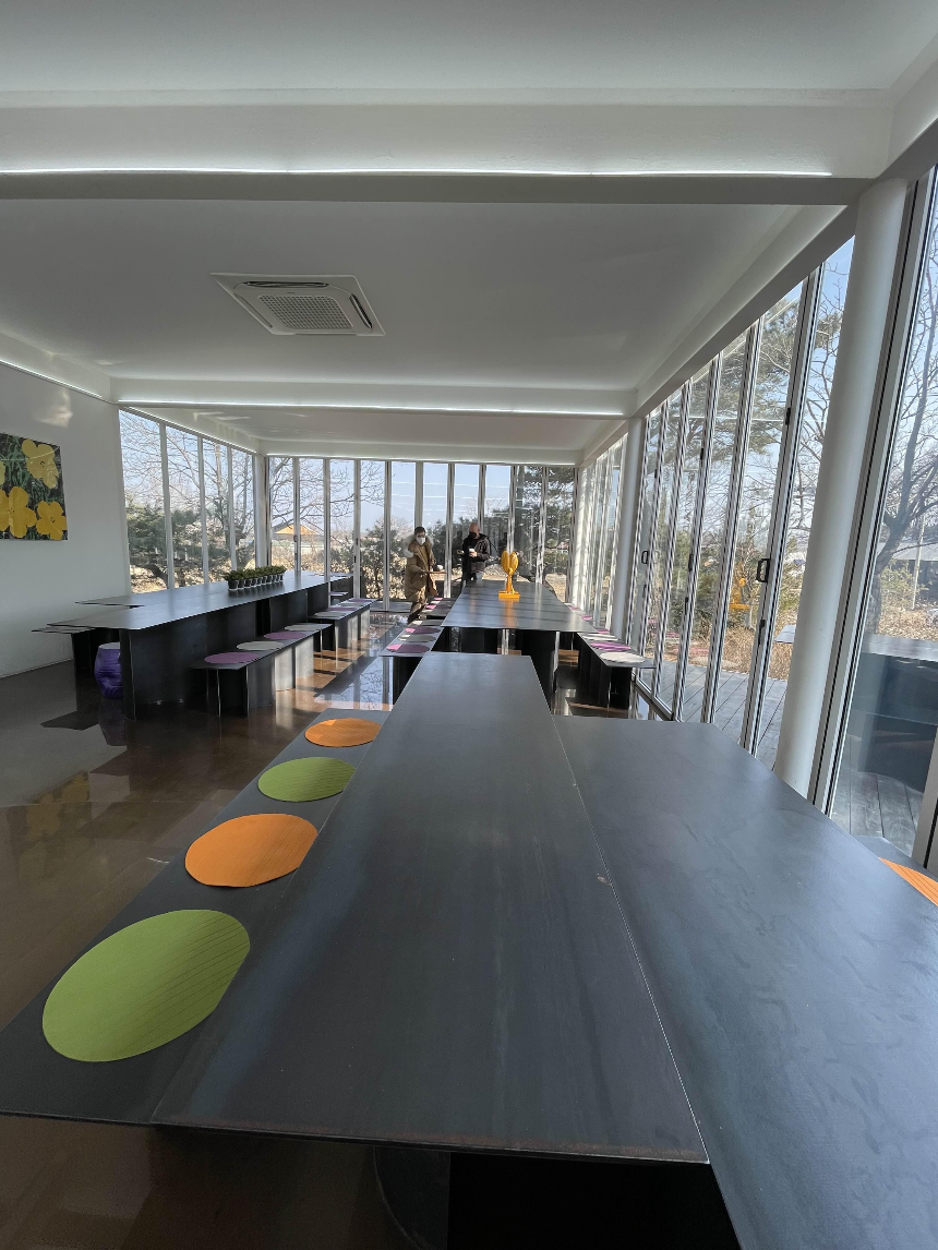 속초 바우지움 조각미술관 출구-카페바우