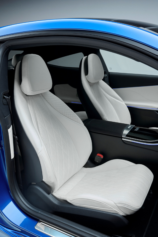 메르세데스-벤츠 CLE클래스 내부디자인