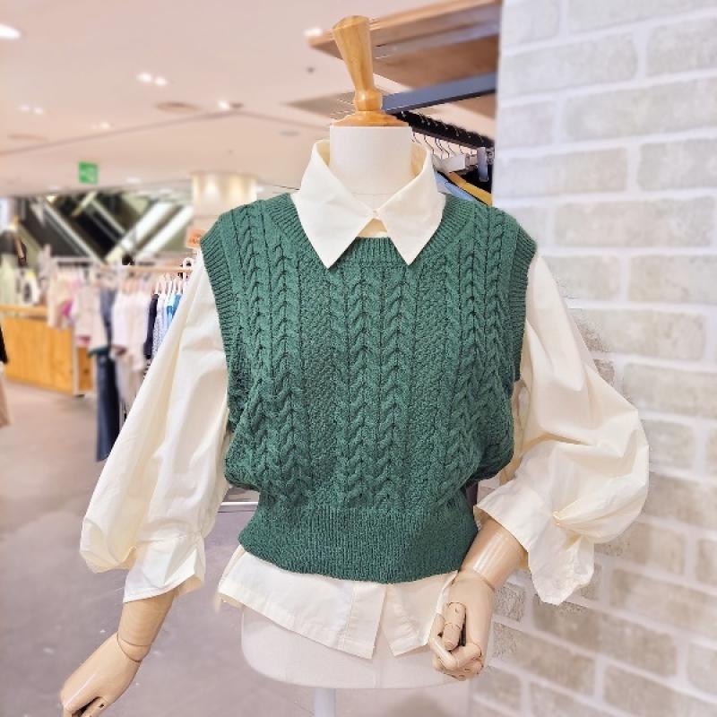 레코브 꽈배기 니트 조끼 LC61C9KV507X