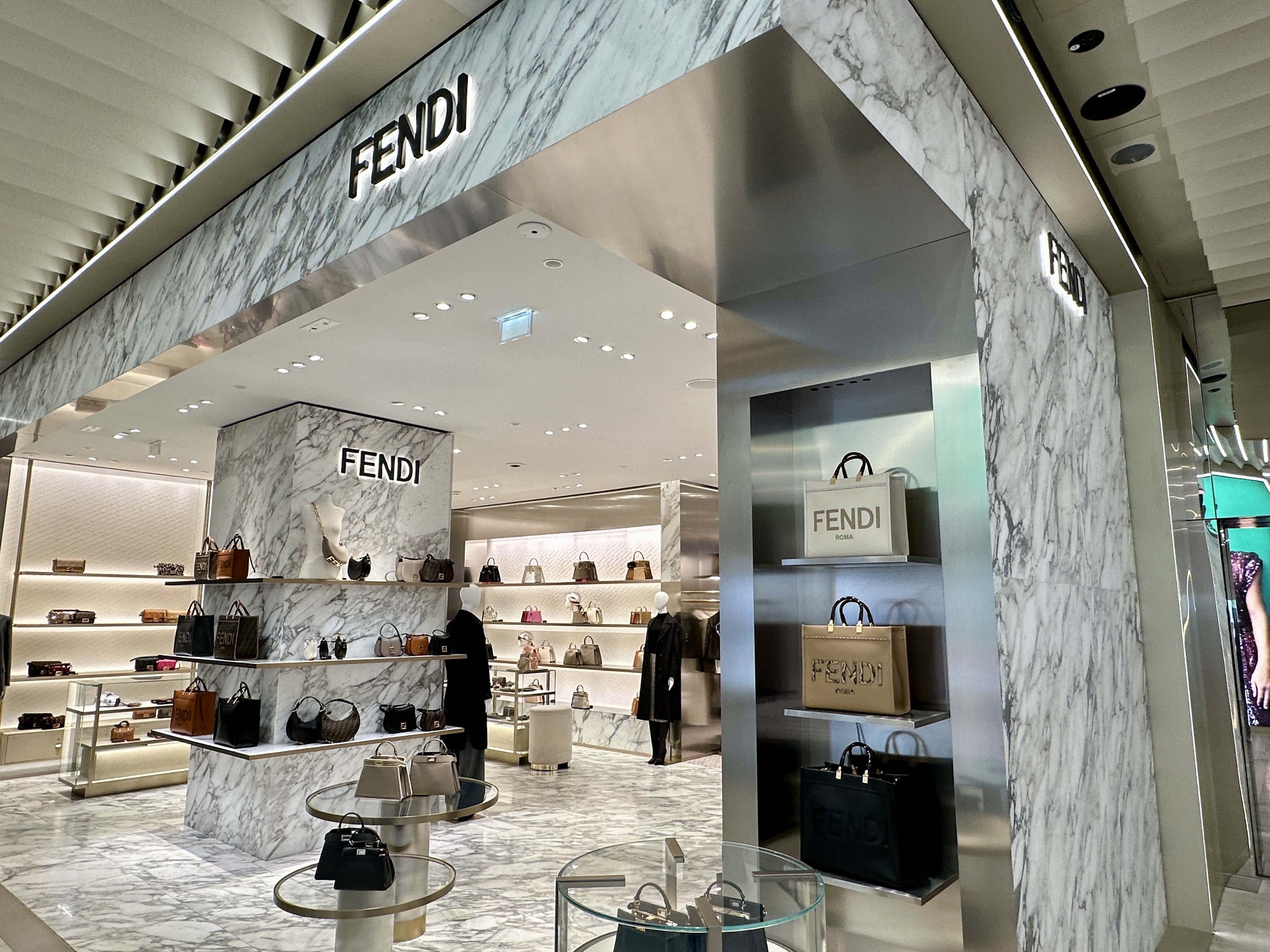 베를린 카데베 백화점 펜디 매장